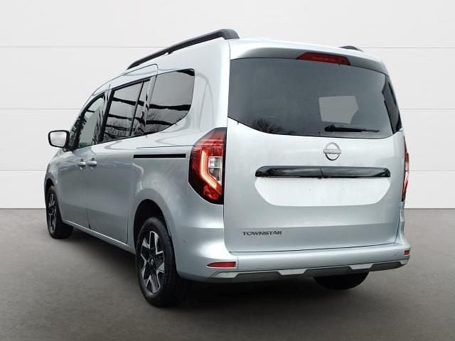 Neu Nissan Townstar 360º 131 PS (96 kW) 2026 Grau Kombi