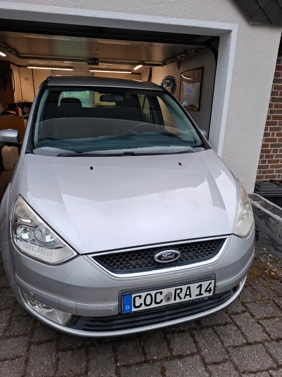 Silber Gebraucht 2006 Ford Galaxy Trend Van / Kleinbus | 4.850 € (Fairer Preis) - Bild 1/4