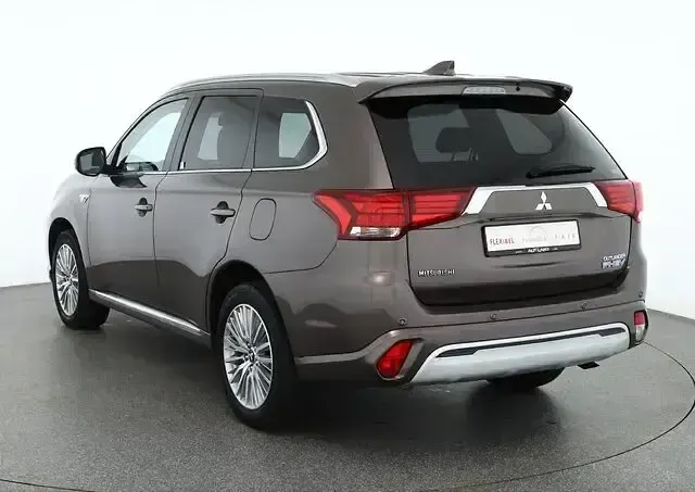 Gebraucht Mitsubishi Outlander 2019 Braun SUV