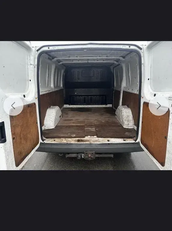 Gebraucht Ford Transit 86 PS (63 kW) 2009 Weiß Van