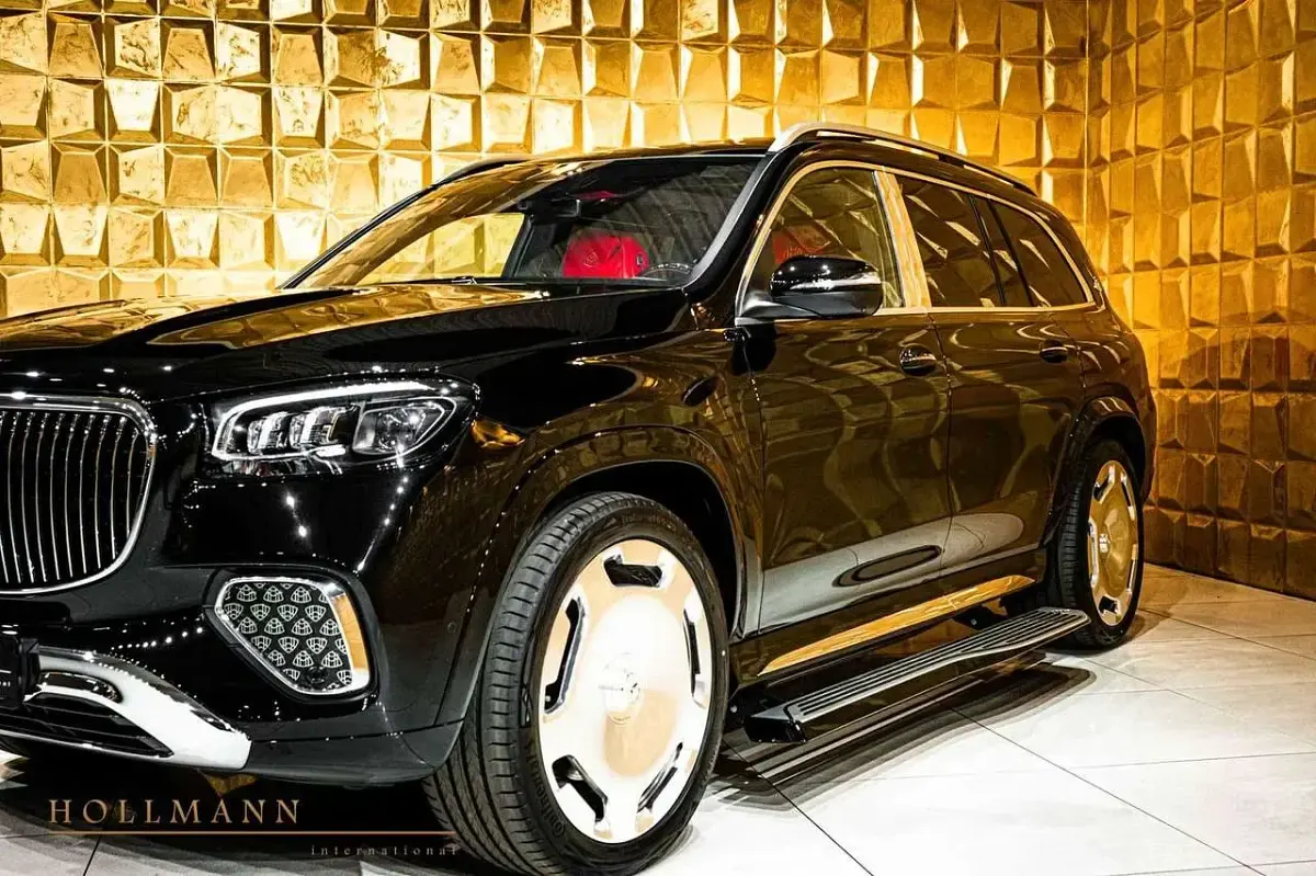 Neu Mercedes GLS600 Maybach 557 PS (409 kW) 2026 Schwarz SUV