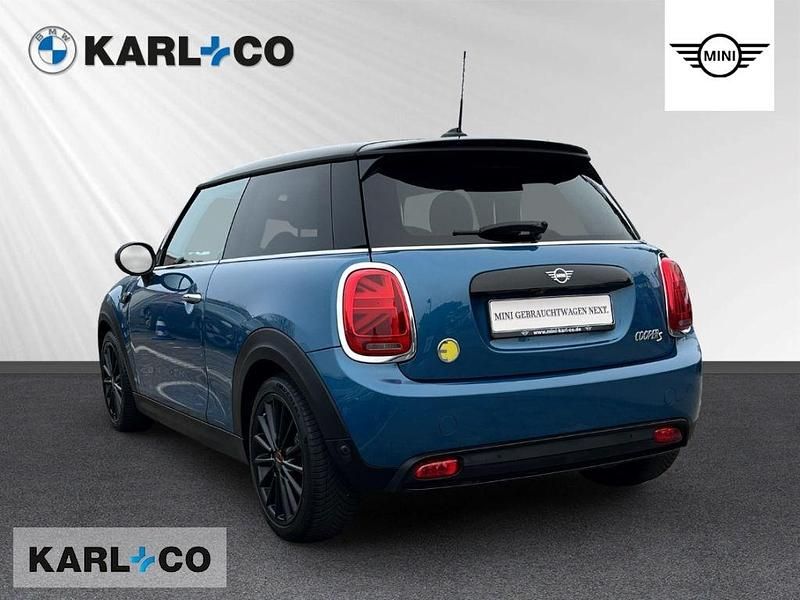 Gebraucht Mini Cooper SE 135 kW (184 PS) 2023 Blau Kleinwagen