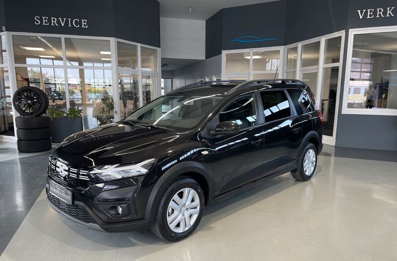 Schwarz Gebraucht 2024 Dacia Jogger Limousine | 21.410 € (Fairer Preis) - Bild 1/4