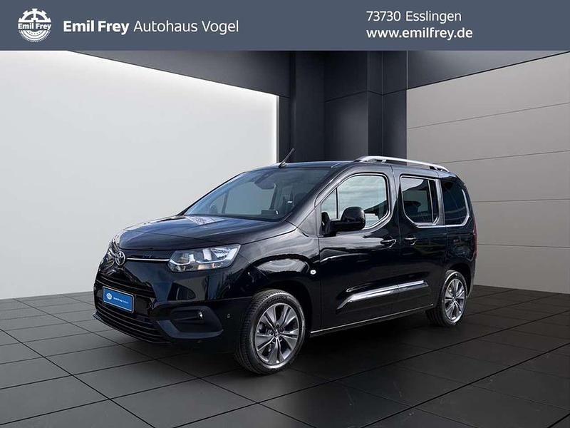 Schwarz metallic Gebraucht 2022 Toyota Proace City Van | 22.490 € (Superpreis) - Bild 1/4
