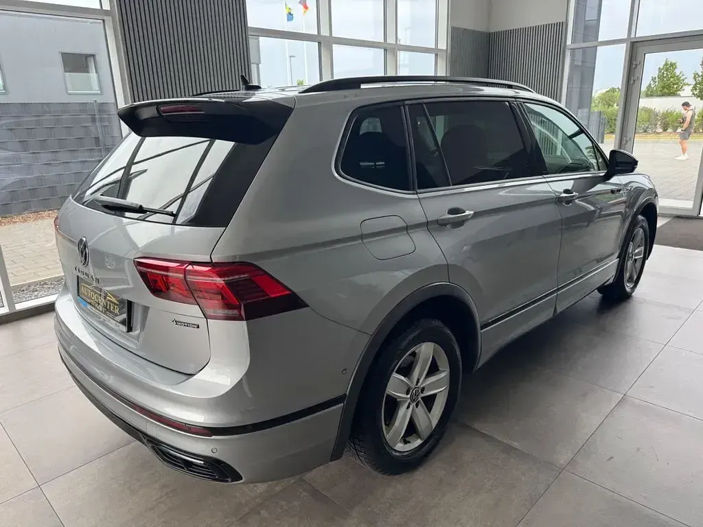 Gebraucht VW Tiguan Allspace R-line 190 PS (139 kW) 2021 Silber SUV
