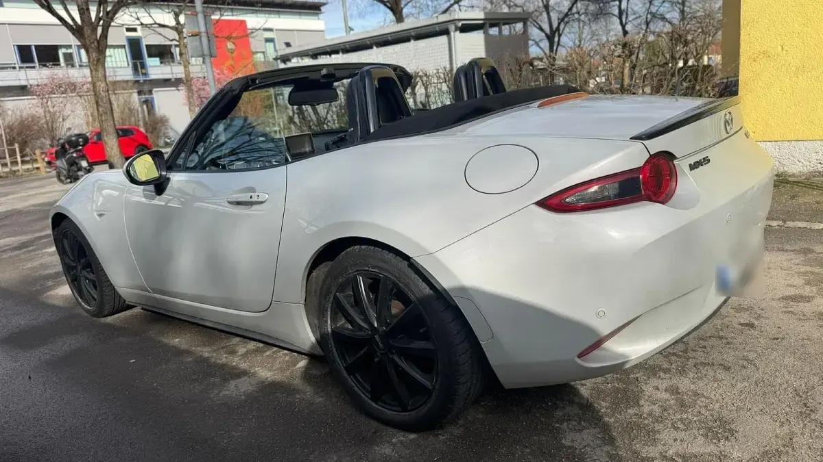 Gebraucht Mazda MX5 Inclusive 160 PS (117 kW) 2016 Weiß Cabrio