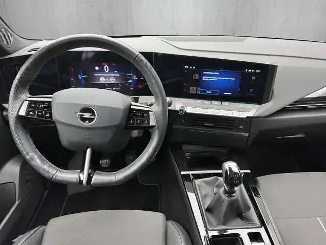 Occasion Opel Astra 2024 Noir Citadine