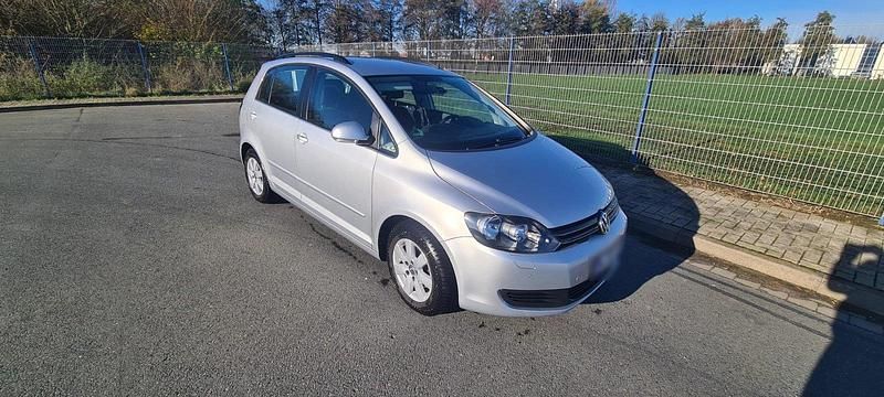 Gebraucht VW Golf VI 80 PS (58 kW) 2010 Silber Kleinwagen