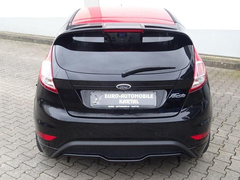 Gebraucht Ford Fiesta ST-Line 101 PS (74 kW) 2016 Schwarz Limousine