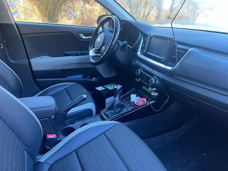 Gebraucht Kia Stonic Platinum 120 PS (88 kW) 2018 Rot SUV