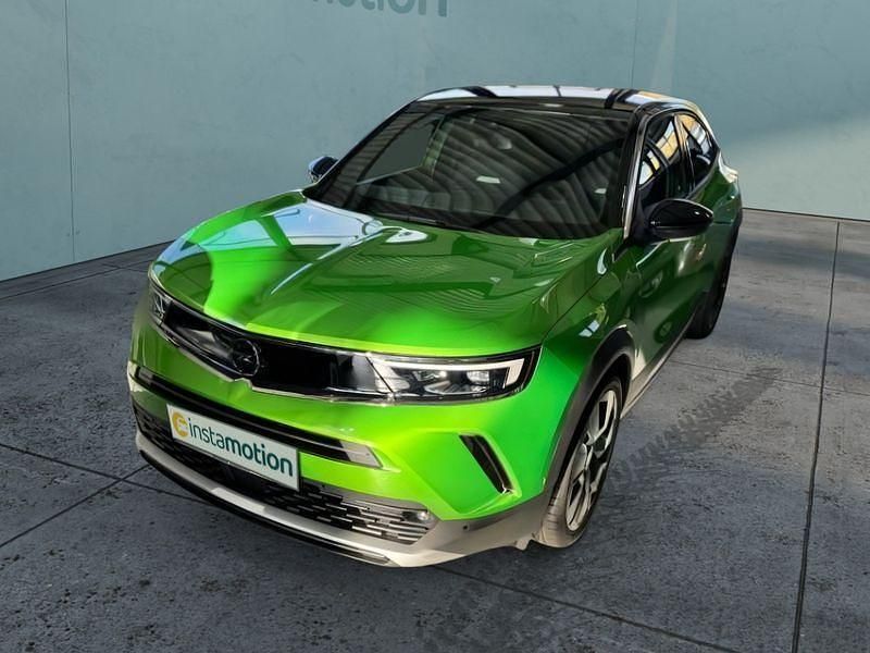 Grün Gebraucht 2023 Opel Mokka SUV | 23.399 € (Fairer Preis) - Bild 1/4