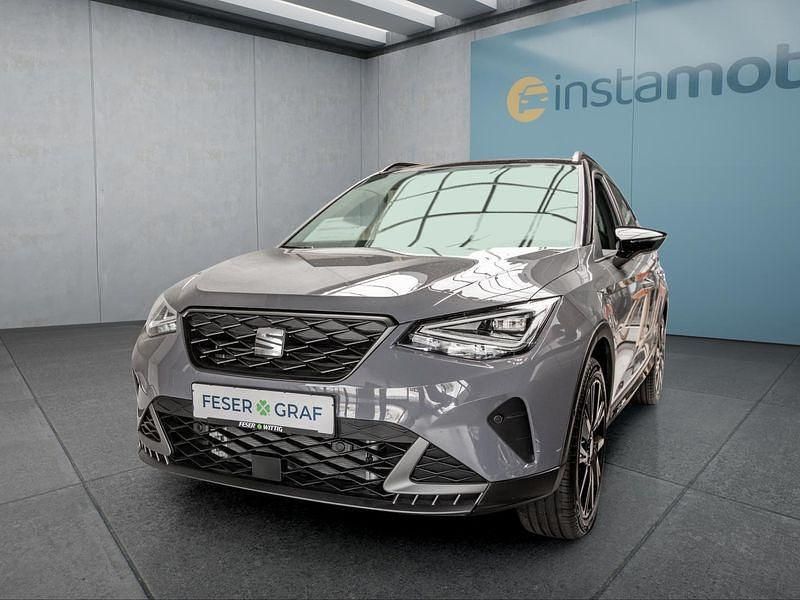 Grau Neu 2025 Seat Arona FR SUV | 30.649 € (Teuer) - Bild 1/4
