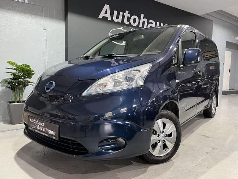 Blau Gebraucht 2018 Nissan e-NV200 Tekna Van | 16.999 € (Teuer) - Bild 1/4