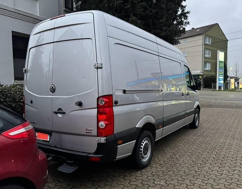 Gebraucht VW Crafter 163 PS (119 kW) 2012 Silber Van
