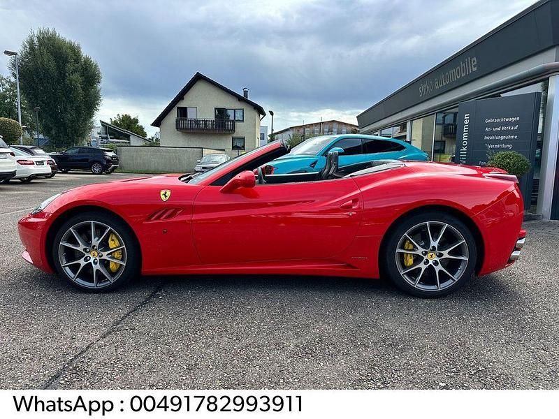 Gebraucht Ferrari California 489 PS (359 kW) 2012 Rosso scuderia Cabrio
