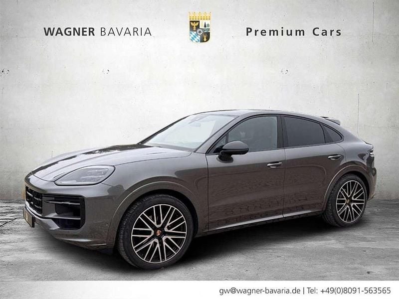 Grau Gebraucht 2025 Porsche Cayenne Coupe Coupé | 103.900 € (Superpreis) - Bild 1/4