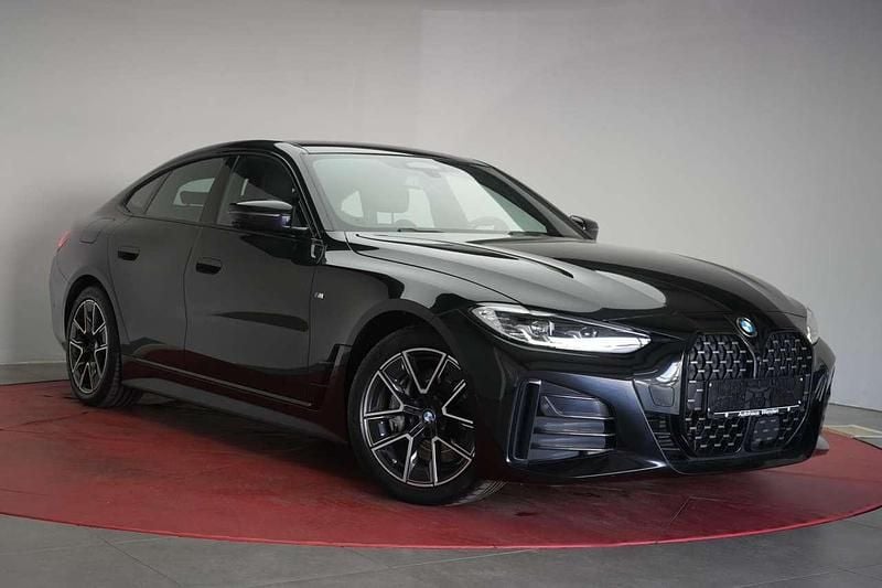 Black sapphire Gebraucht 2023 BMW 430 M Sport Coupé | 41.990 € (Guter Preis) - Bild 1/4