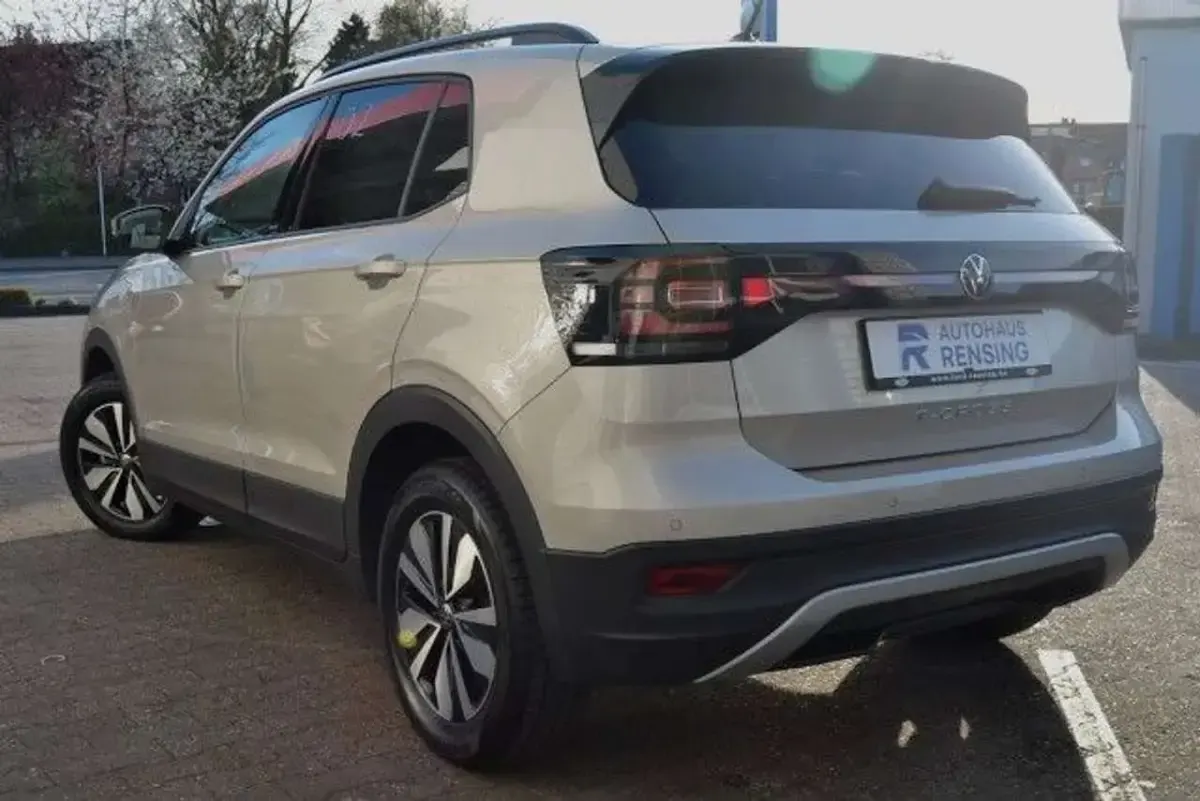 Gebraucht VW T-Cross Move 110 PS (80 kW) 2019 Silber SUV