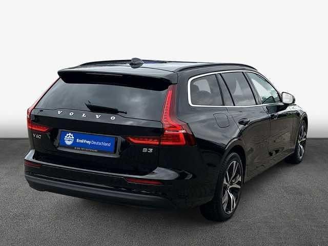 Gebraucht Volvo V60 120 PS (88 kW) 2024 Kombi