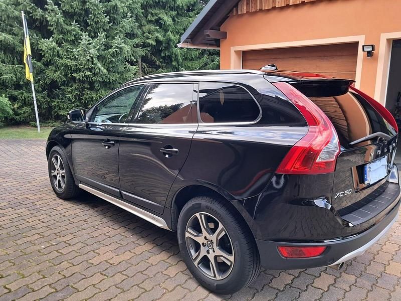 Schwarz Gebraucht 2012 Volvo XC60 SUV | 9.750 € (Guter Preis) - Bild 1/4