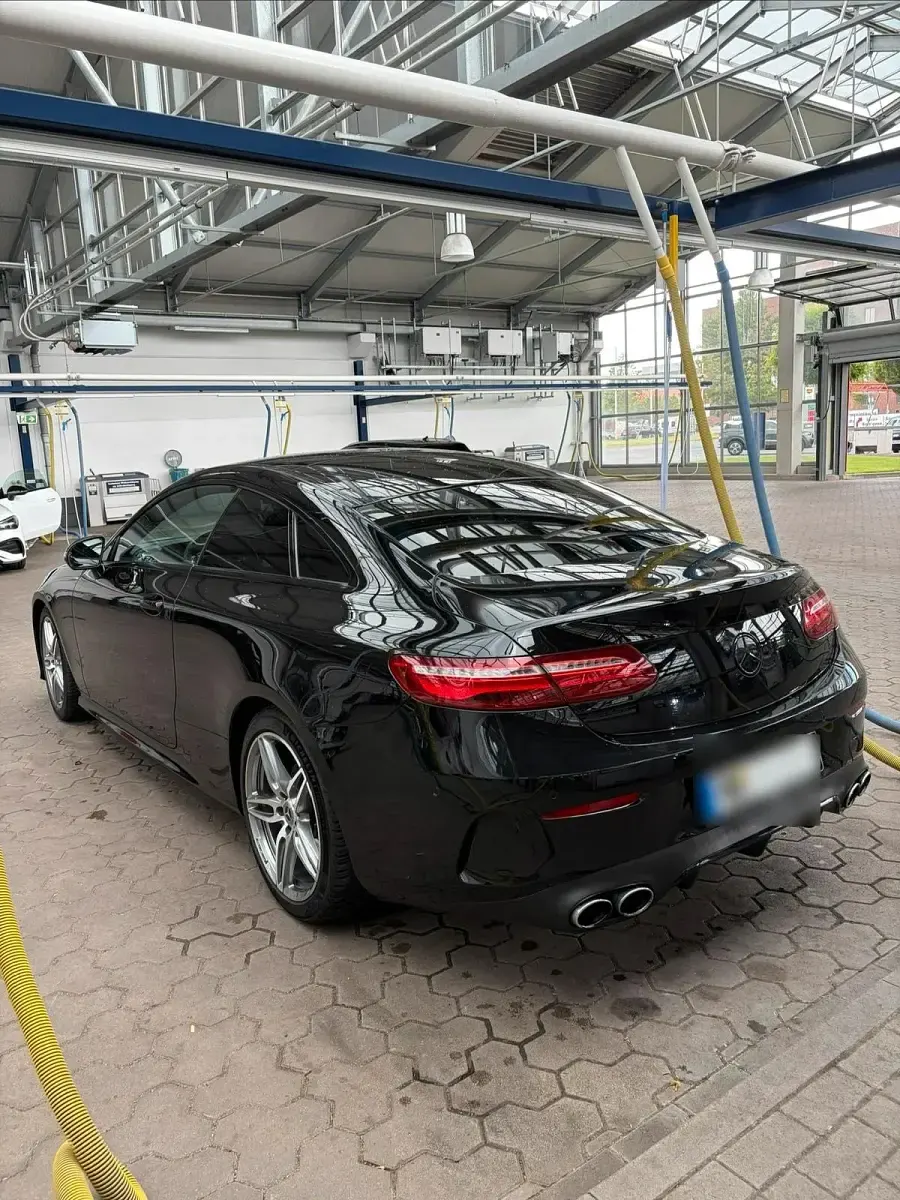 Gebraucht Mercedes E300 AMG 245 PS (180 kW) 2016 Schwarz Coupé