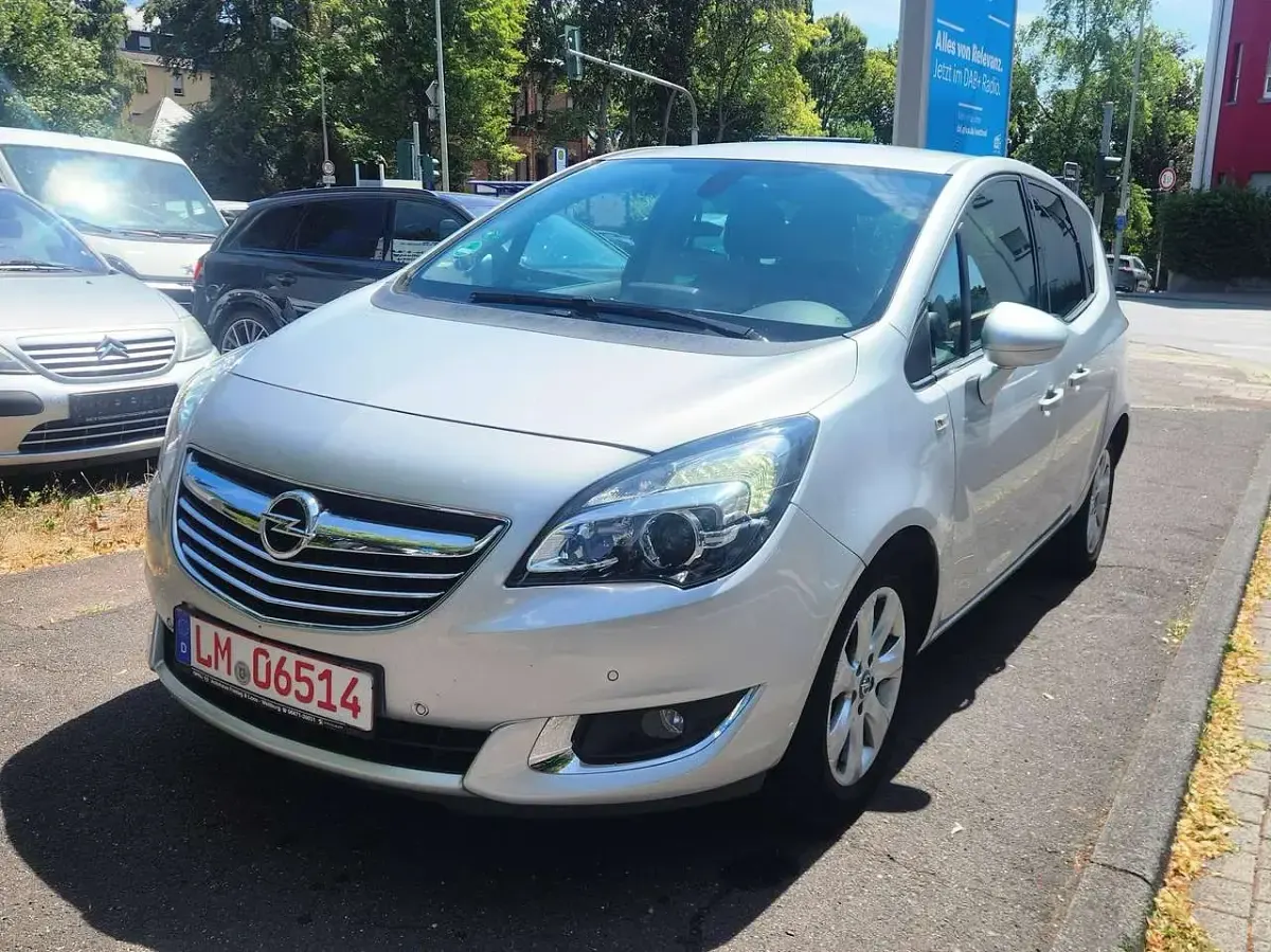 Gebraucht Opel Meriva Innovation 140 PS (102 kW) 2014 Argon silber/ice silver (m2) Van / Kleinbus