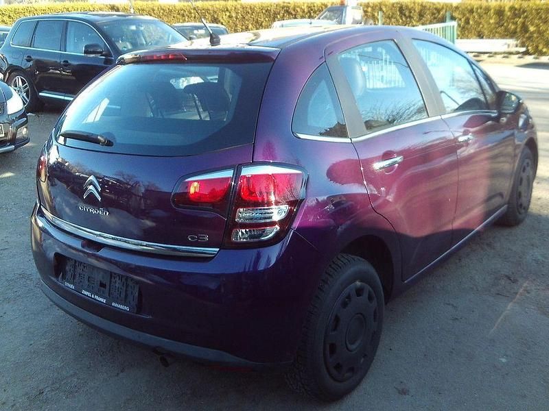 Gebraucht Citroën C3 82 PS (60 kW) 2015 Violett Limousine
