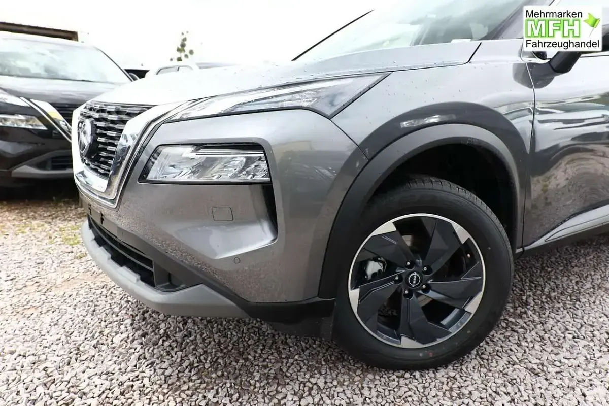 Neu Nissan X-Trail 360º 163 PS (119 kW) 2026 Dark grey metallic SUV