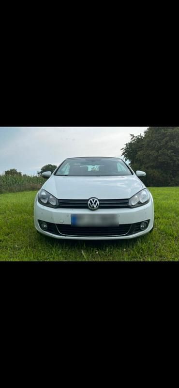 Gebraucht VW Golf Cabriolet 140 PS (102 kW) 2012 Weiß Cabrio