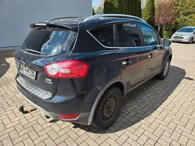Usado Ford Kuga Titanium 136 HP (100 kW) 2009 Preto SUV