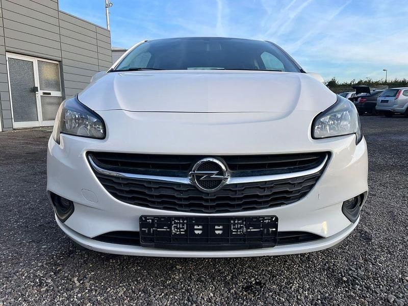 Second-hand Opel Corsa Edition 75 CP (55 kW) 2016 Alb Hatchback