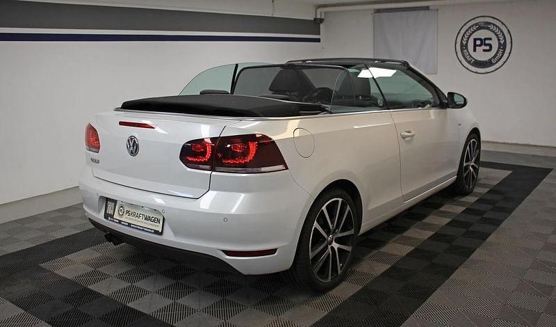 Gebraucht VW Golf Cabriolet S 160 PS (117 kW) 2014 Weiß Cabrio