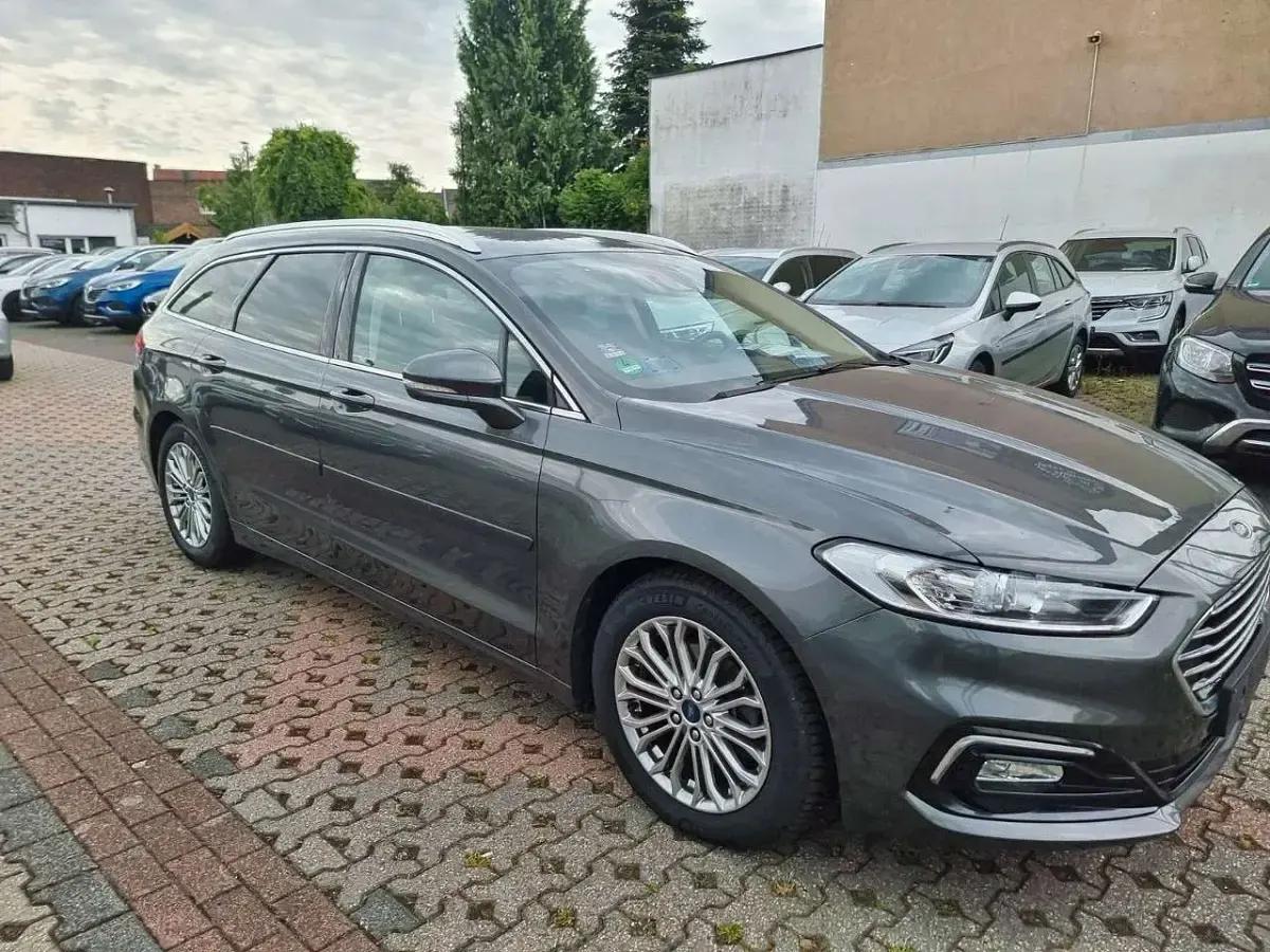 Gebraucht Ford Mondeo Titanium 150 PS (110 kW) 2020 Magnetic Kombi