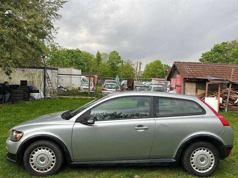 Gebraucht Volvo C30 109 PS (80 kW) 2008 Electric silver metallic Kleinwagen