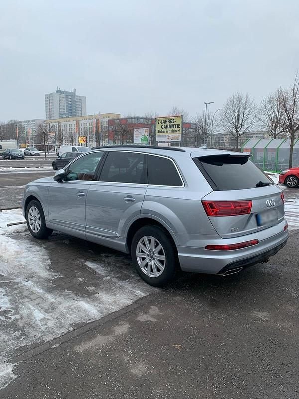 Second-hand Audi Q7 218 CP (160 kW) 2017 Gri SUV