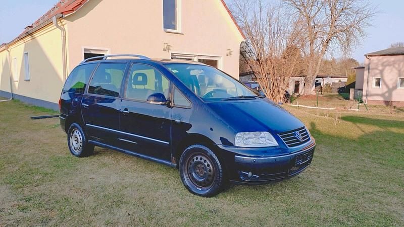Gebraucht VW Sharan 116 PS (85 kW) 2007 Schwarz Van / Kleinbus