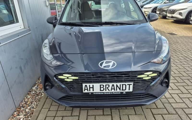 Neu Hyundai i10 Select 63 PS (46 kW) 2025 Grau Kleinwagen