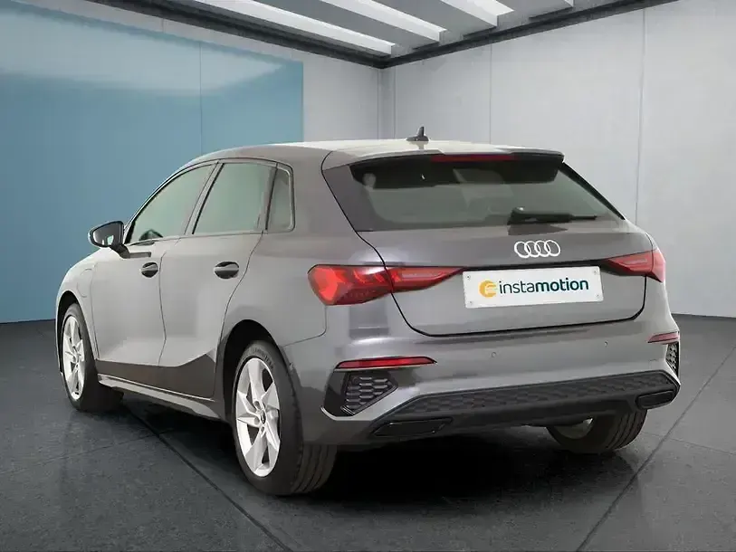 Gebraucht Audi A3 e-tron 204 PS (150 kW) 2021 Grau Kleinwagen