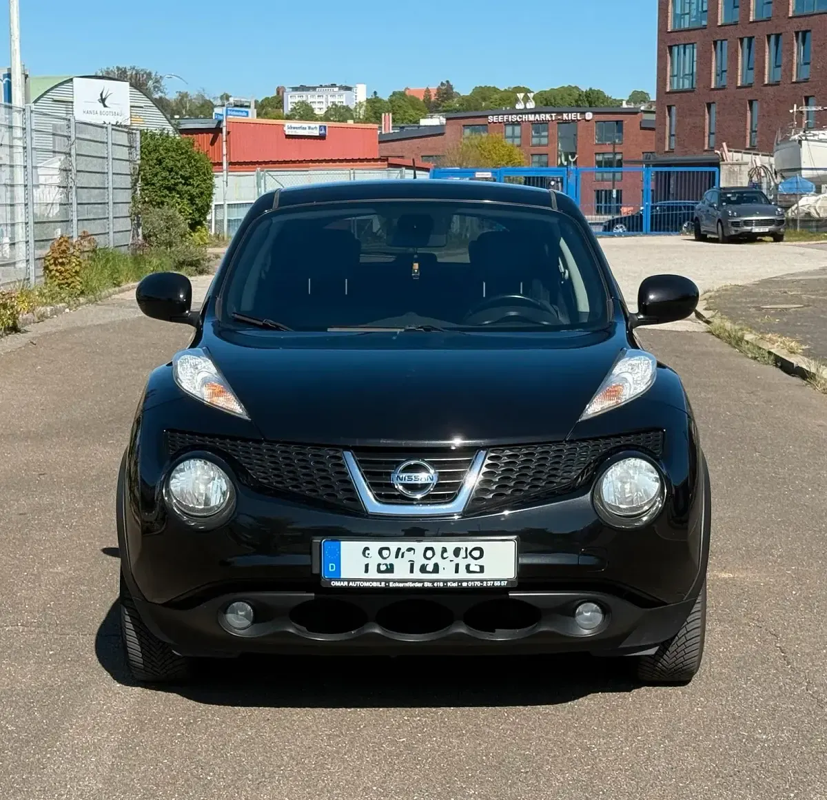 Second-hand Nissan Juke 117 CP (86 kW) 2010 Negru SUV