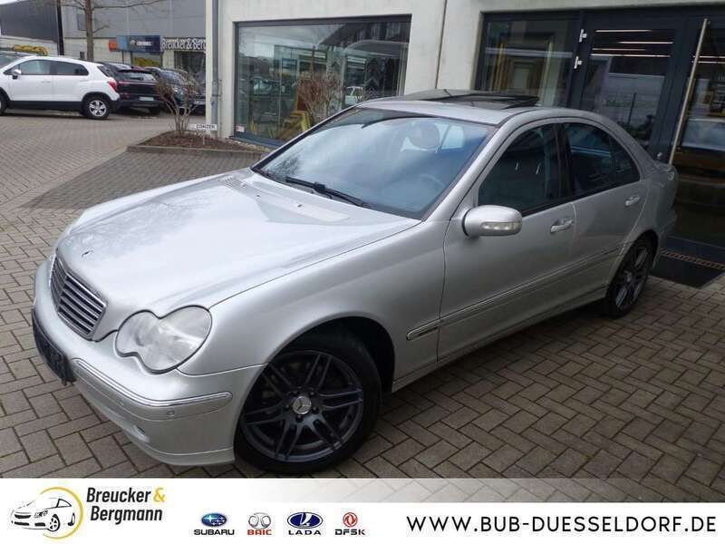 Brillantsilber lack Gebraucht 2003 Mercedes C320 Avantgarde Limousine | 4.500 € (Fairer Preis) - Bild 1/4