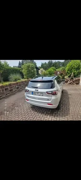 Gebraucht Jeep Compass 241 PS (177 kW) 2022 Silber SUV