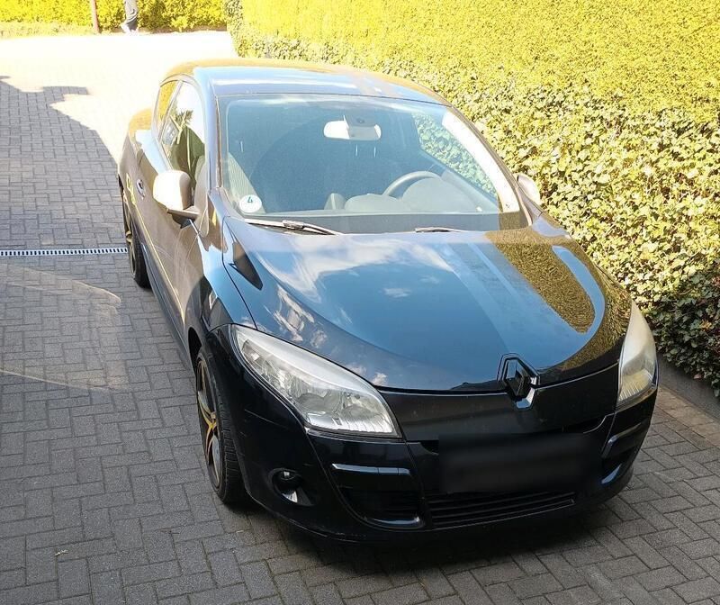 Andere außenfarben Gebraucht 2009 Renault Mégane Coupé Coupé | 2.500 € - Bild 1/4