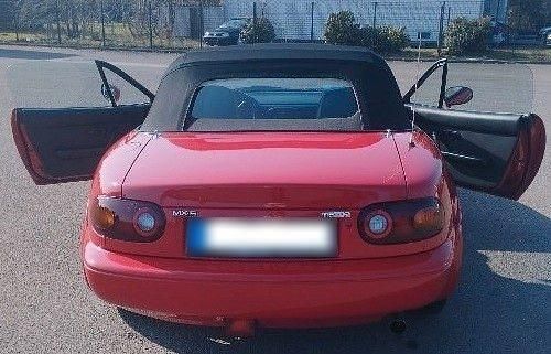 Gebraucht Mazda MX5 116 PS (85 kW) 1990 Rot Cabrio