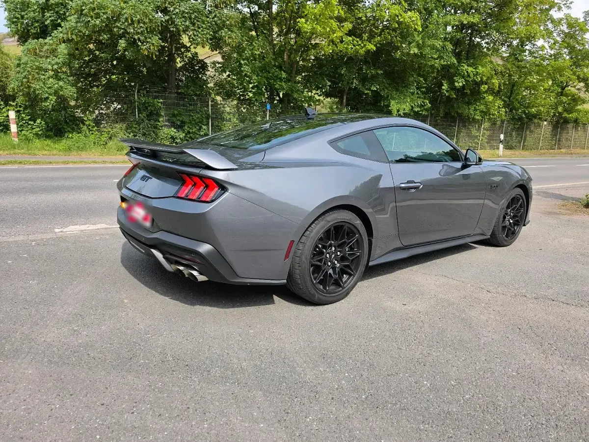 Gebraucht Ford Mustang Fastback 446 PS (328 kW) 2025 Grau Coupé