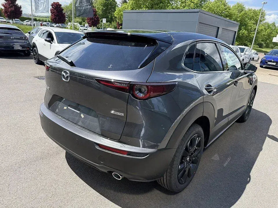 Neu Mazda CX-30 Nagisa 140 PS (102 kW) 2026 Grau SUV