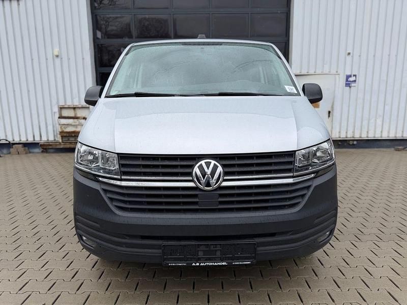 Gebraucht VW Transporter 150 PS (110 kW) 2020 Silber Van