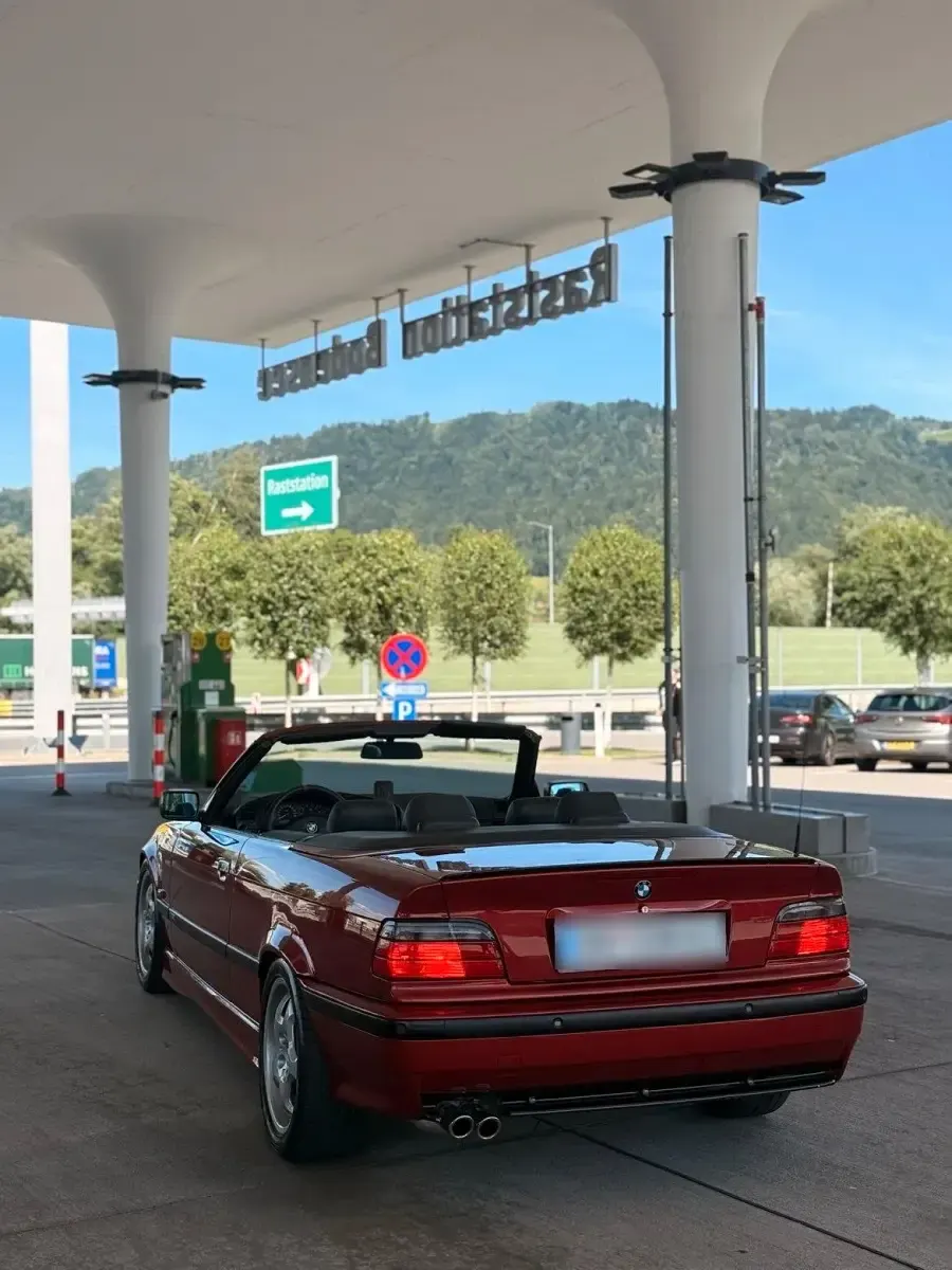 Gebraucht BMW 328 Cabriolet 193 PS (141 kW) 1999 Rot Cabrio