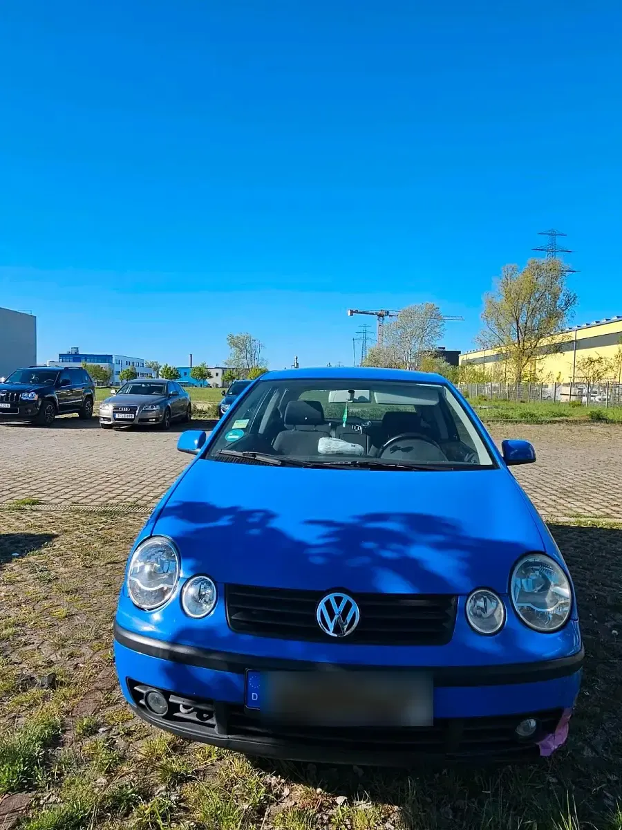 Second-hand VW Polo 70 CP (51 kW) 2005 Albastru Hatchback