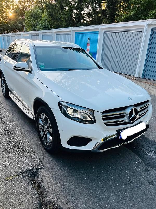 Gebraucht Mercedes GLC220 170 PS (125 kW) 2016 Weiß SUV