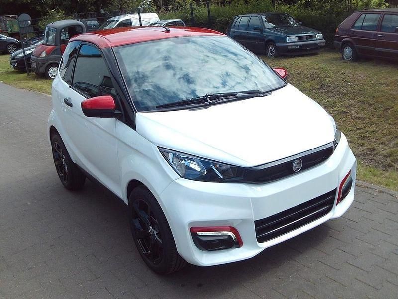 Weiß Gebraucht 2022 Aixam City Kleinwagen | 12.449 € (Fairer Preis) - Bild 1/4